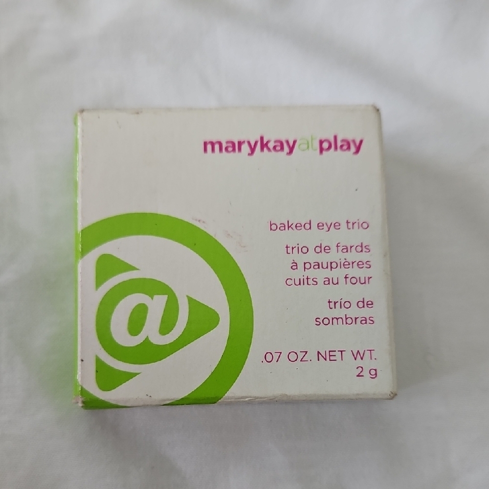 Mary Kay At Play Electric Spring Baked Eye Trio Purple Teal.